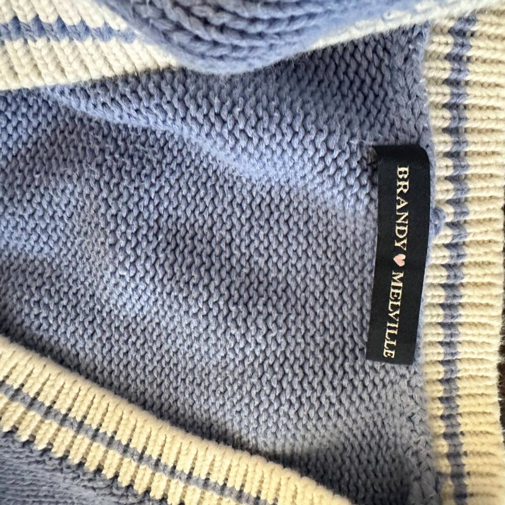 HUGE BRANDY MELVILLE BUNDLE - Picture 11 of 11